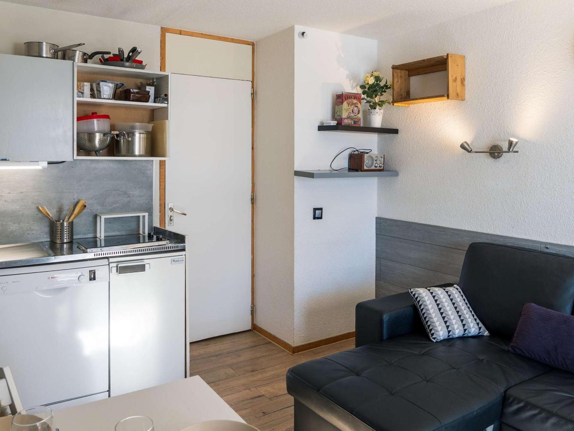 Renove - 5 Pers, Balcon, Commerces Au Pied, Local A - Fr-1-637-65 Appartement *