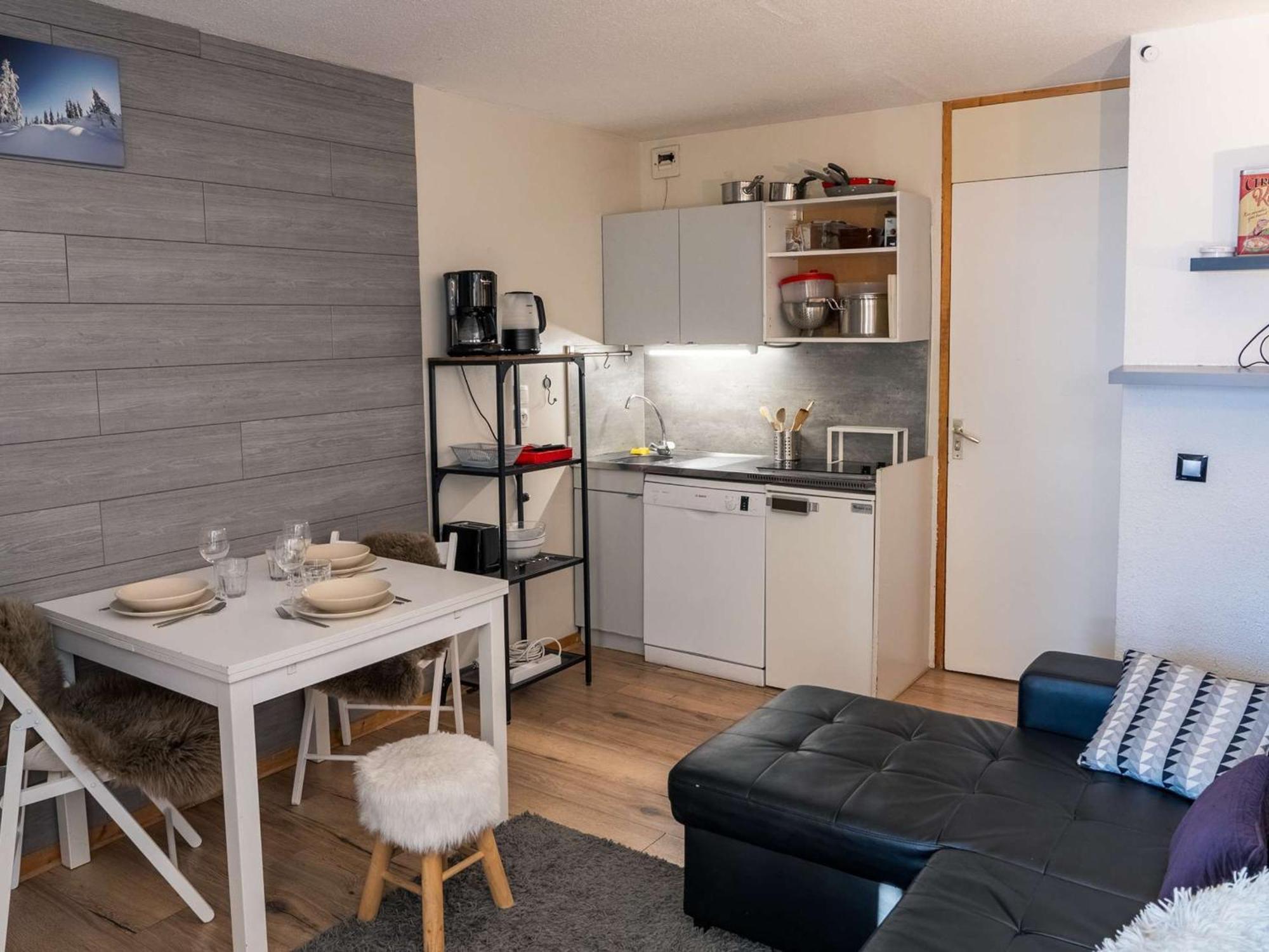 Appartement Renove - 5 Pers, Balcon, Commerces Au Pied, Local A - Fr-1-637-65 *